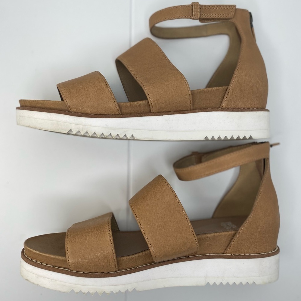 EILEEN FISHER Brown & White Sandals - Picture 3 of 6